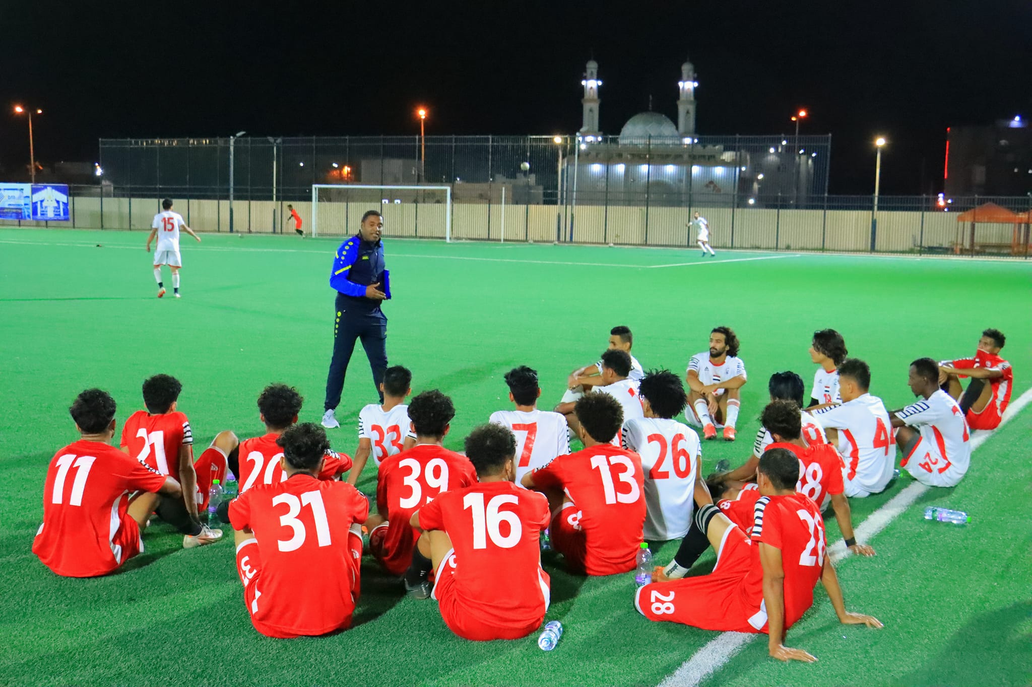 المنتخب الوطني الأول والأولمبي يخوضان مباراتين وديتين أمام الزمالك والإسماعيلي المصري